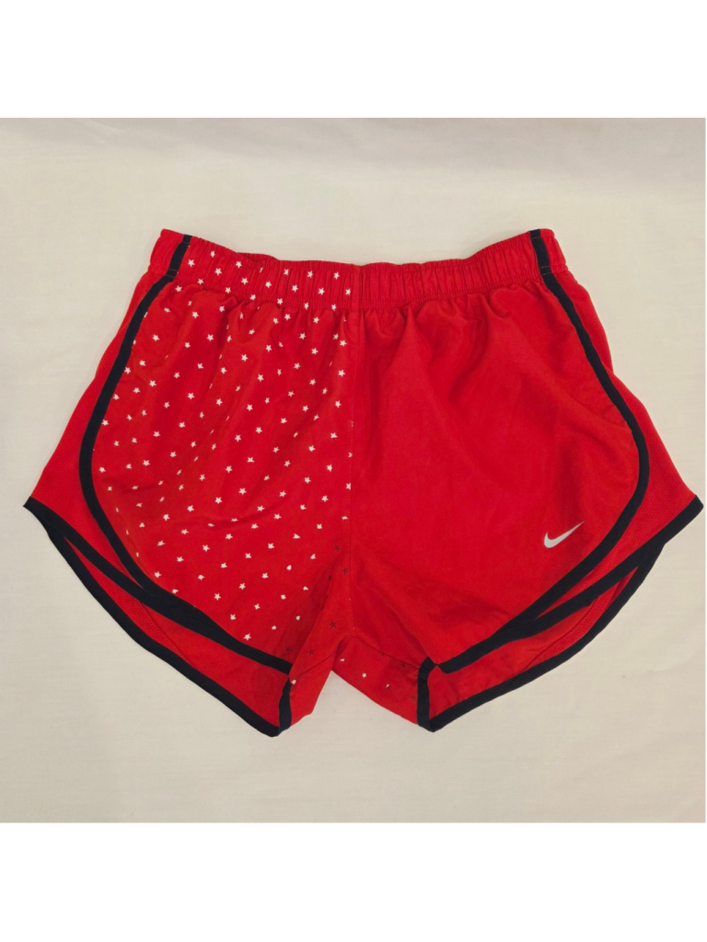 Nike women's Dri-Fit Athletic Shorts Size M Red White Star Print